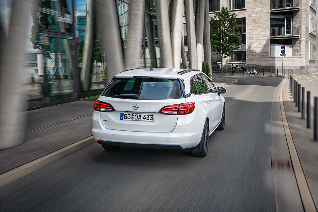 OpelAstra ST 05