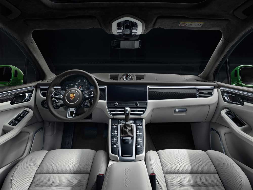 Porsche Macan 01