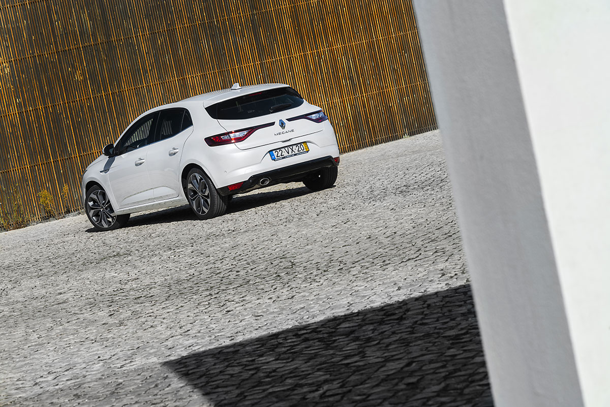 Renault Megane 104