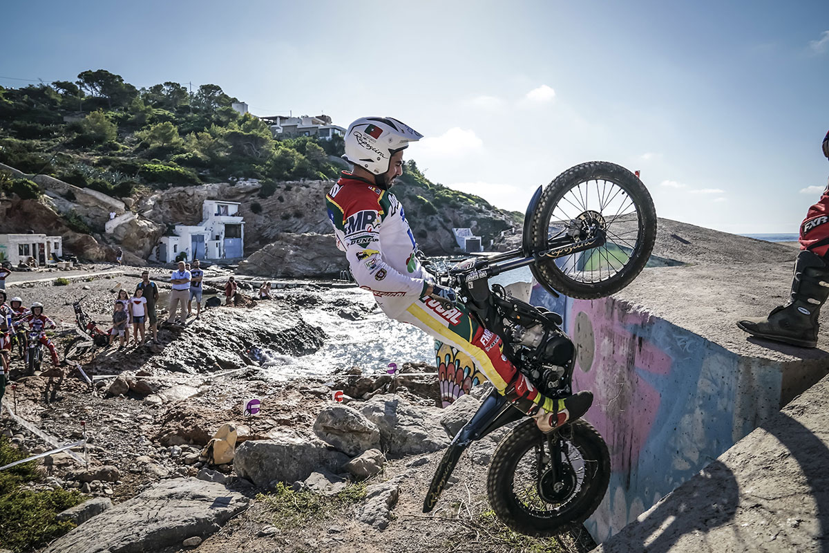 Trial Ibiza 03